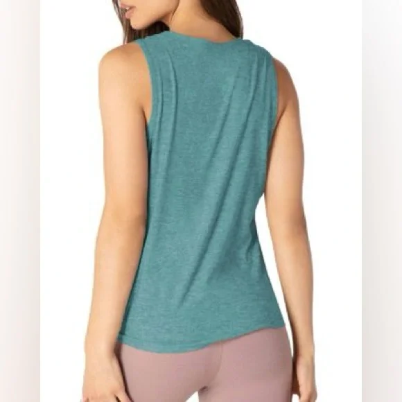 Beyond Yoga All for Ties Tank in teal - Picture 2 of 5